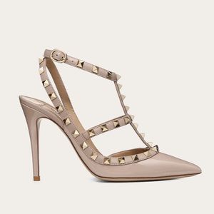 Valentino Garavani PATENT ROCKSTUD CAGED PUMP 100MM